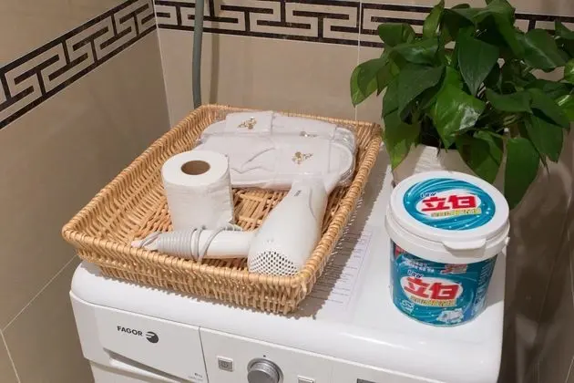 Dört Kişilik Oda, 1 Yatak Odası