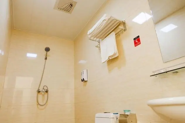 Exclusive Tek Büyük Yataklı Oda