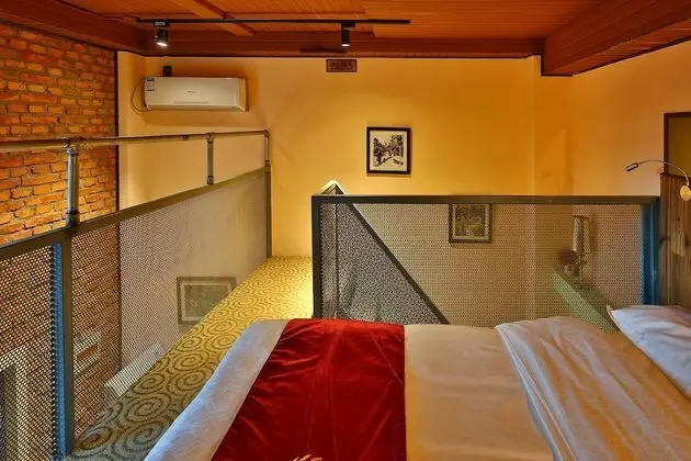 Classic Çatı Katı (Loft)