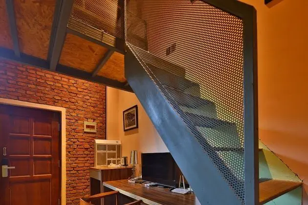 Classic Çatı Katı (Loft)