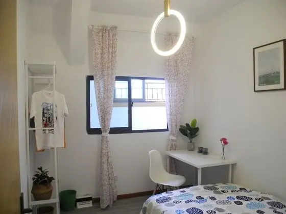 Tek Kişilik Oda, Ortak Banyo