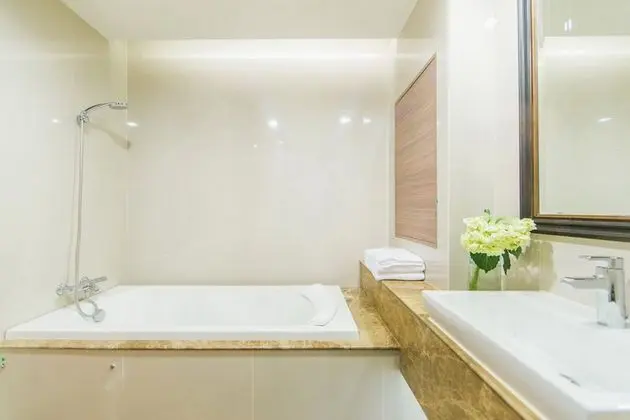 One Bedroom Executive
