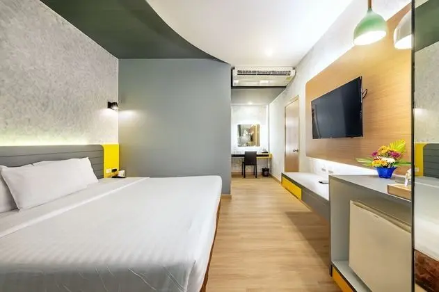 Deluxe Tek Büyük Yataklı Oda