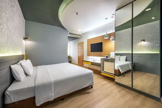 Deluxe Tek Büyük Yataklı Oda