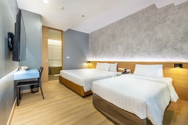 One Bedroom Suite