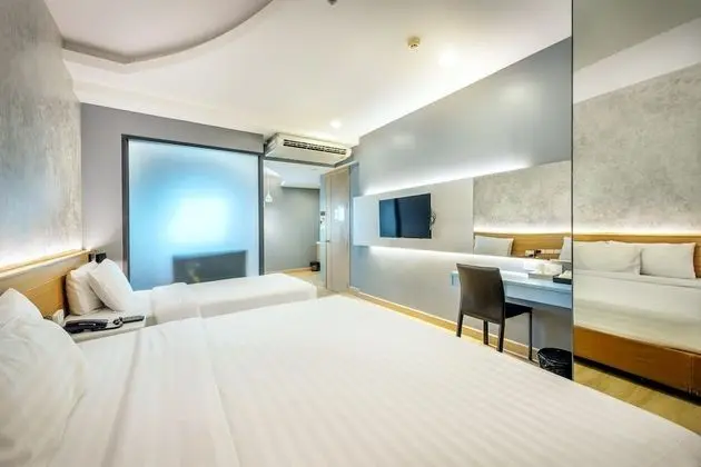 One Bedroom Suite