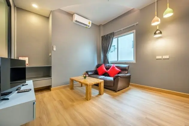 One Bedroom Suite