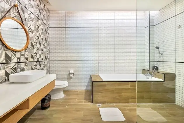 One Bedroom Suite