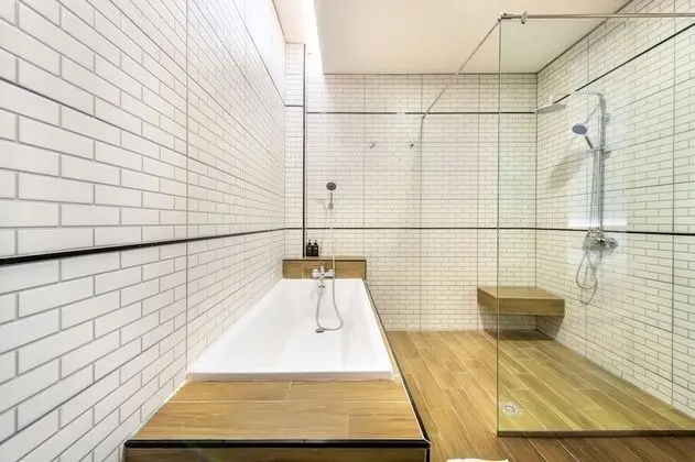 One Bedroom Suite