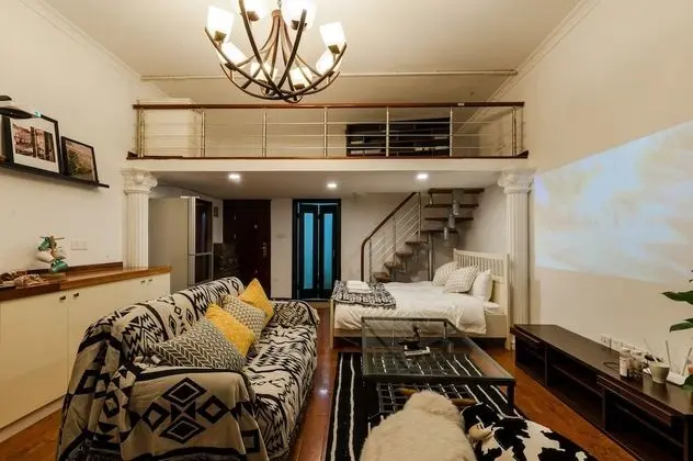 Signature Çatı Katı (Loft)