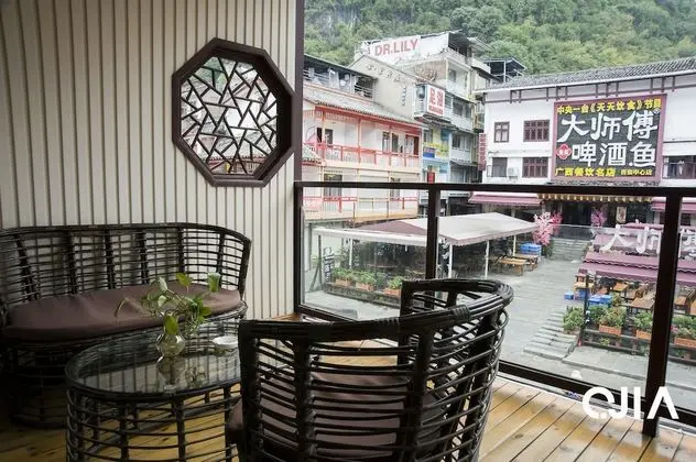 Family Tek Büyük veya İki Ayrı Yataklı Oda, Birden Çok Yatak, Sigara İçilebilir, Şehir Manzaralı