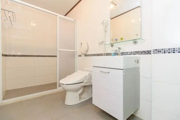 Family Oda, 2 Çift Kişilik Yatak, Sigara İçilmez, Balkon (2A)