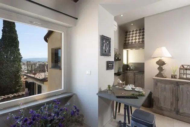 Deluxe Stüdyo Süit