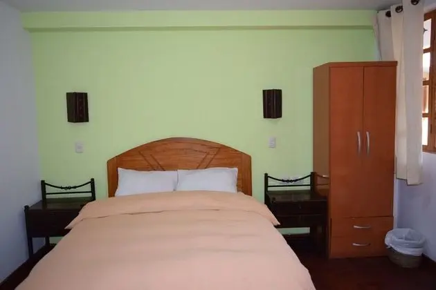 Tek Kişilik Oda, 1 Çift Kişilik Yatak