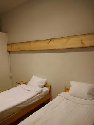 Üç Kişilik Oda