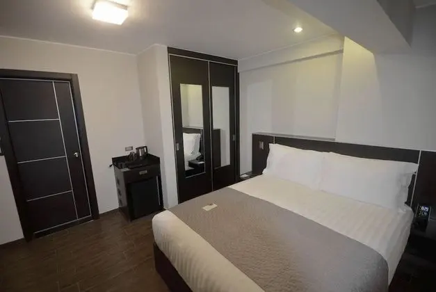 Deluxe Oda, 1 Büyük (Queen) Boy Yatak