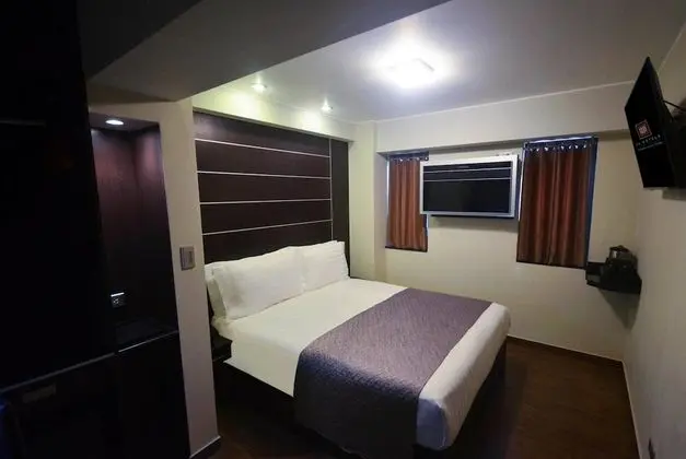 Standard Oda, 1 Büyük (Queen) Boy Yatak