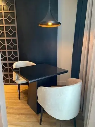Premium Tek Büyük Yataklı Oda