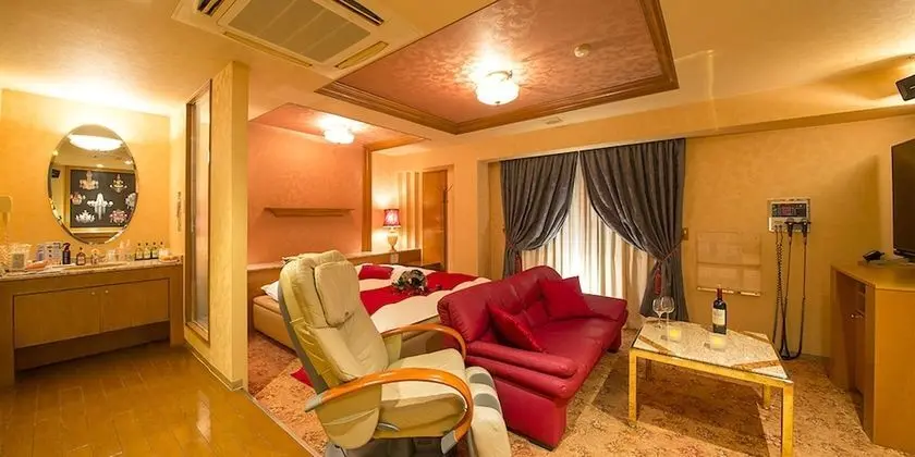 Luxury Tek Büyük Yataklı Oda