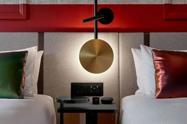 QT Deluxe Twin