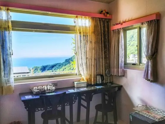 Family Dört Kişilik Oda
