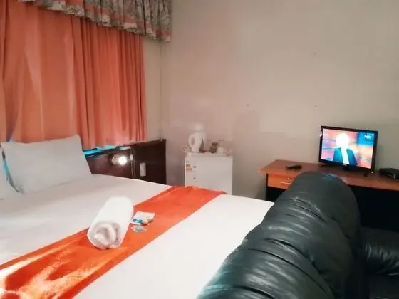 Deluxe Dört Kişilik Oda, Bahçe Manzaralı