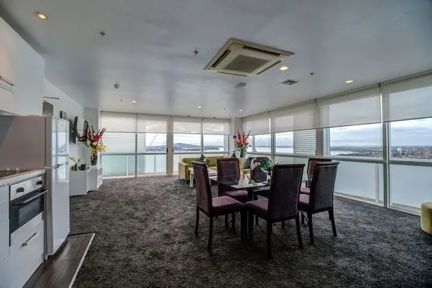 Çatı Katı Süiti (Penthouse) (Apartment)