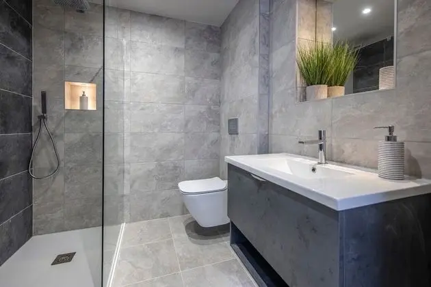 Luxury Apart Daire, Banyolu/Duşlu (Apartment 8)