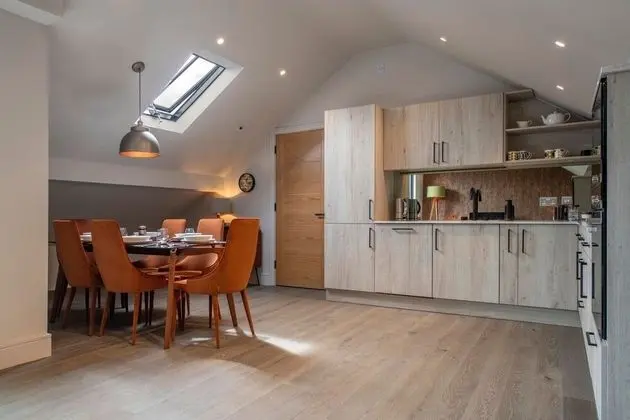 Luxury Apart Daire, Banyolu/Duşlu (Apartment 8)