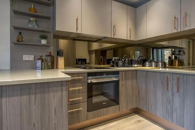 City Apart Daire, Banyolu/Duşlu, Şehir Manzaralı (Apt 3 - Minster view)