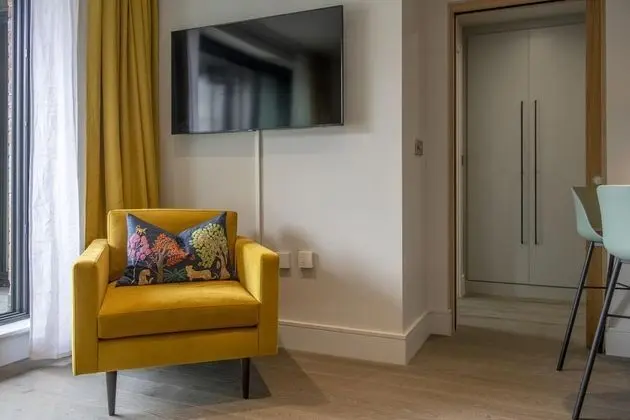 City Apart Daire, Banyolu/Duşlu, Şehir Manzaralı (Apt 2 - Minster view)