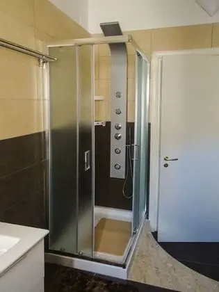Tek Büyük Yataklı Oda, Özel Banyo, Şehir Manzaralı (Giulietta)