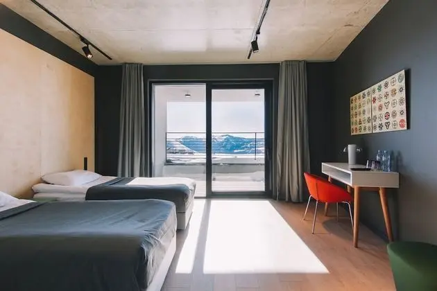 Comfort Tek Büyük veya İki Ayrı Yataklı Oda