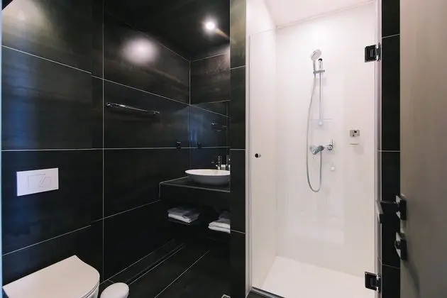 Comfort Tek Büyük veya İki Ayrı Yataklı Oda