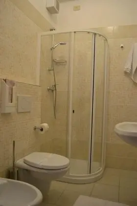 Oda, Birden Çok Yatak, Bağlantılı Odalar