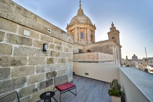 Superior Çatı Katı Süiti (Penthouse)