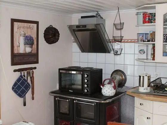 Ev