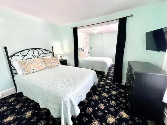 Deluxe Dört Kişilik Oda