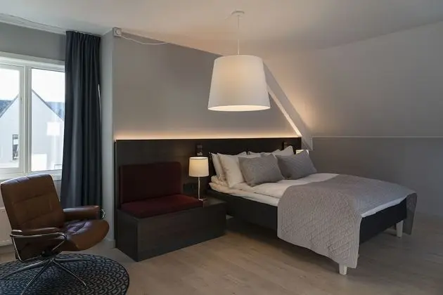 Standard Double or Twin Room Twin Beds