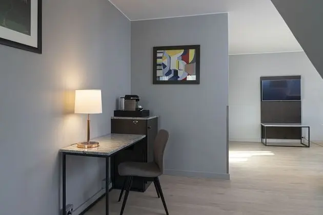 Standard Double or Twin Room Twin Beds