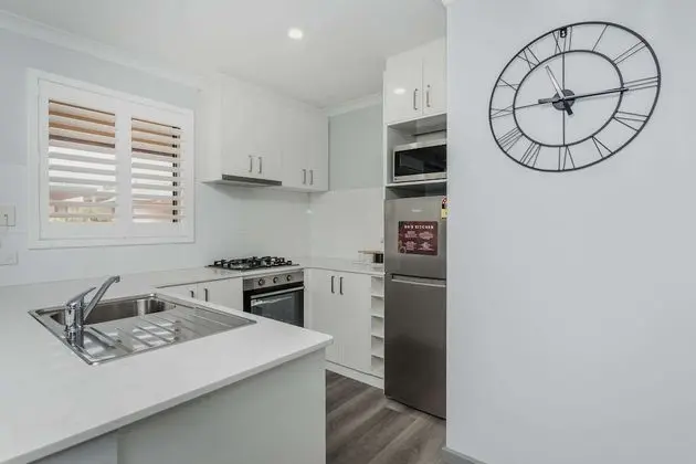 Apart Daire, 2 Yatak Odası, Mutfak (Laundry)