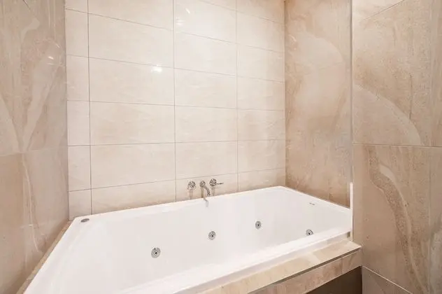 Luxury Süit, 1 En Büyük (King) Boy Yatak, Sıcak Su Küveti (with Balcony)