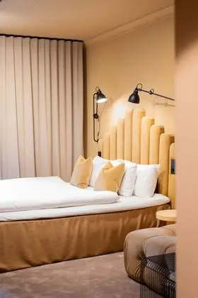 Upgrade 2 Singles Non Smoking