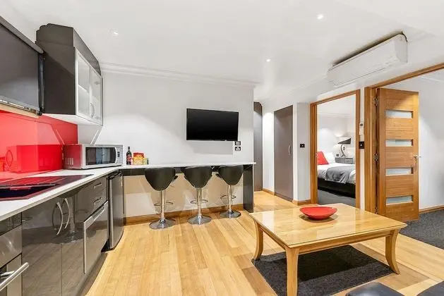 2 Bedroom Apartment