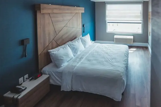 Standard Oda, 1 En Büyük (King) Boy Yatak, Sigara İçilmez