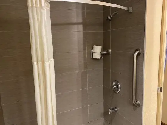 Standard Oda, 1 En Büyük (King) Boy Yatak, Sigara İçilmez