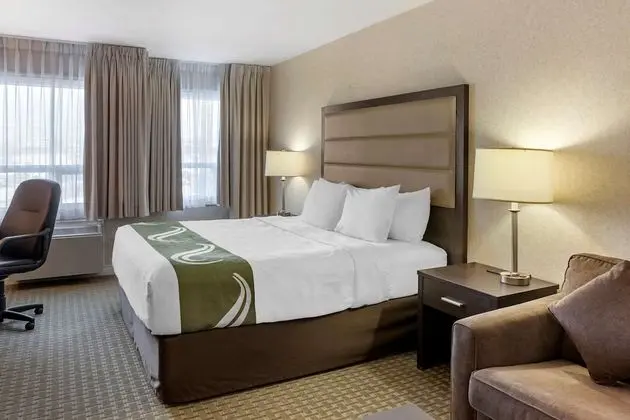 Executive Oda, 1 En Büyük (King) Boy Yatak ve Çekyat, Sigara İçilmez (1 Person Sofa Bed)