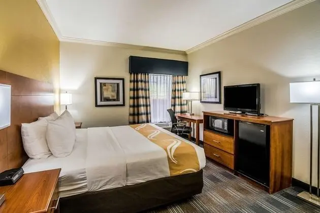 Standard Oda, 1 En Büyük (King) Boy Yatak, Sigara İçilebilir