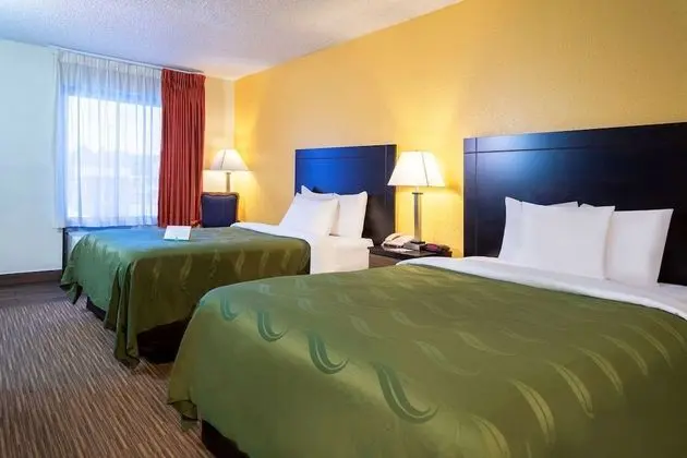 2 Double Beds, Nonsmoking, Upgrade