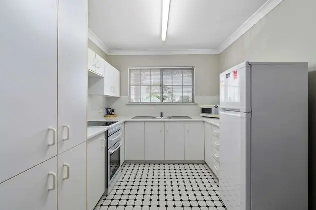 Apart Daire, Teras (Self Contained)